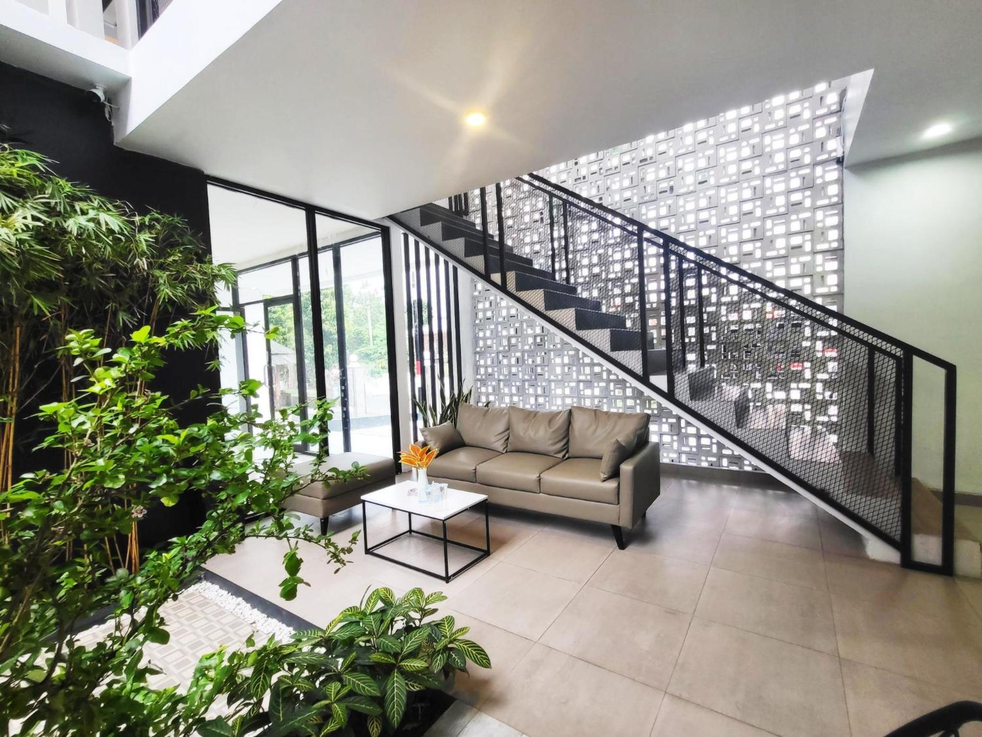 Cabin15 - Syariah Blitar المظهر الخارجي الصورة