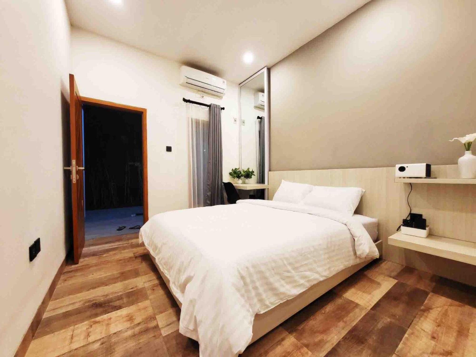 Cabin15 - Syariah Blitar المظهر الخارجي الصورة