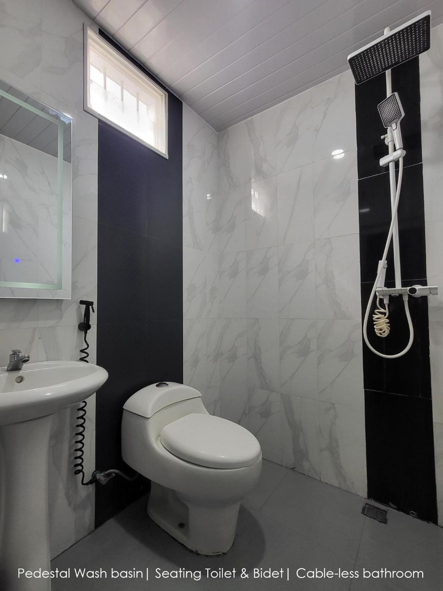 Cabin15 - Syariah Blitar المظهر الخارجي الصورة